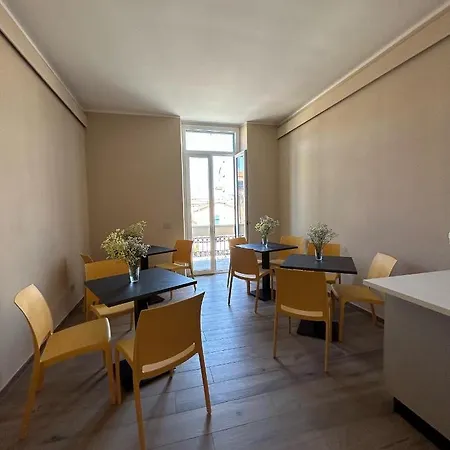 Breccia Nel Mare 3* Carrara