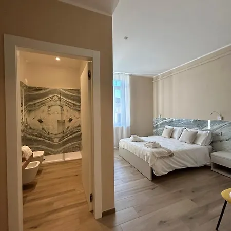 Breccia Nel Mare 3* Carrara